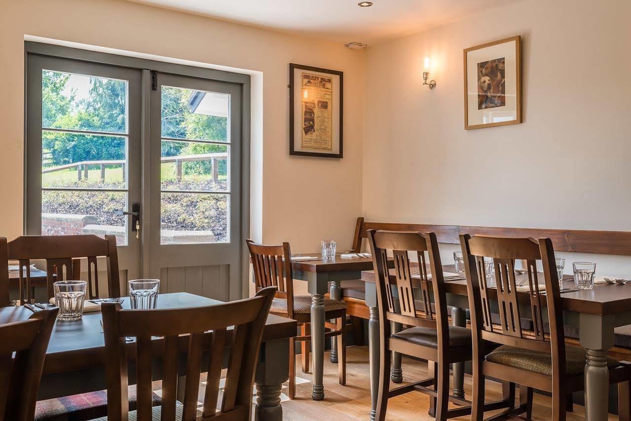 萨佩上城魅力小屋酒店 Upper Sapey 外观 照片